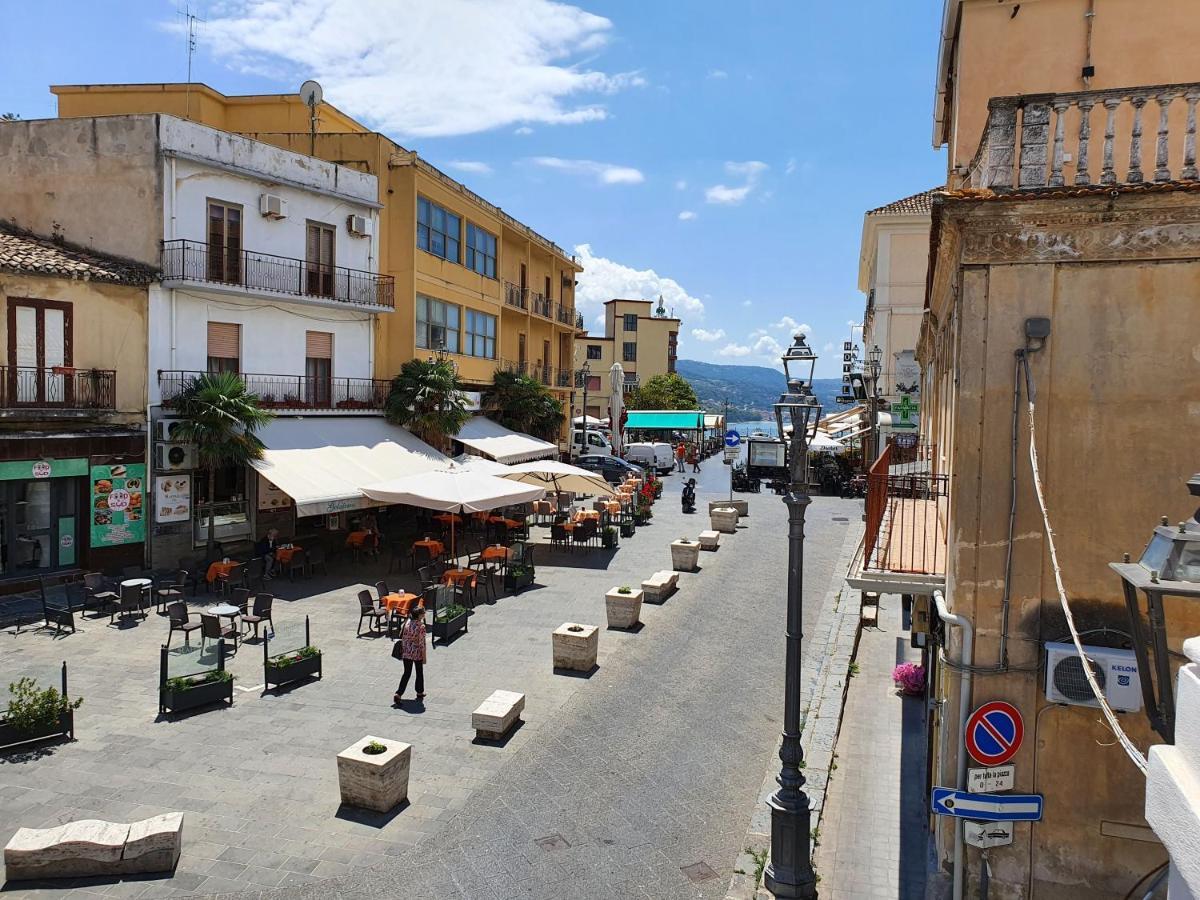 La Meridiana - Centro Storico Di Pizzo Bed & Breakfast Exterior photo